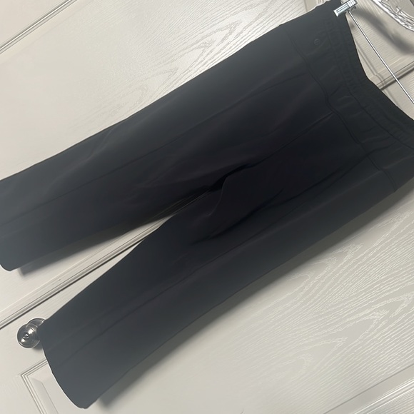 Lululemon soft stream crop - Picture 3 of 3